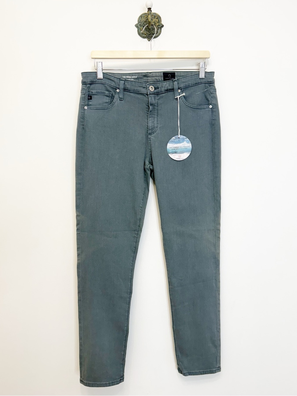 AG Adriano Goldshmied The Prima Cigarette Ankle Size 31 NWT Dusty Gray Blue soft